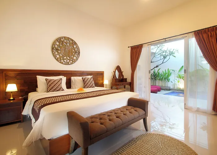 Bougainvillea By Parigata Seminyak