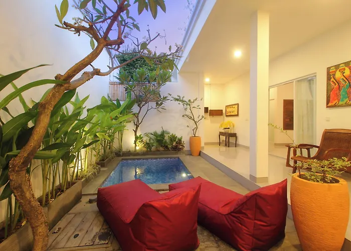 Villa Bougainvillea By Parigata